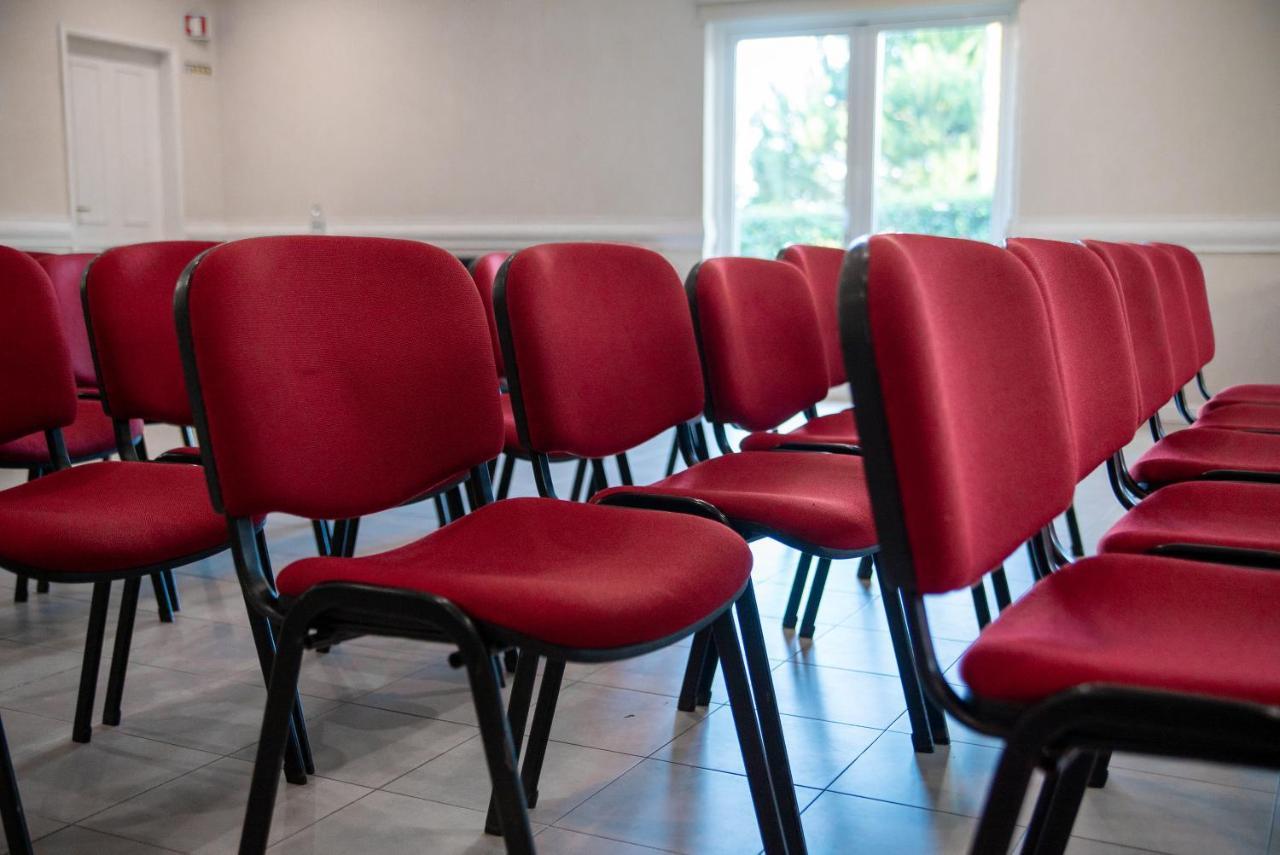 Inatel Oeiras Hotel Kültér fotó