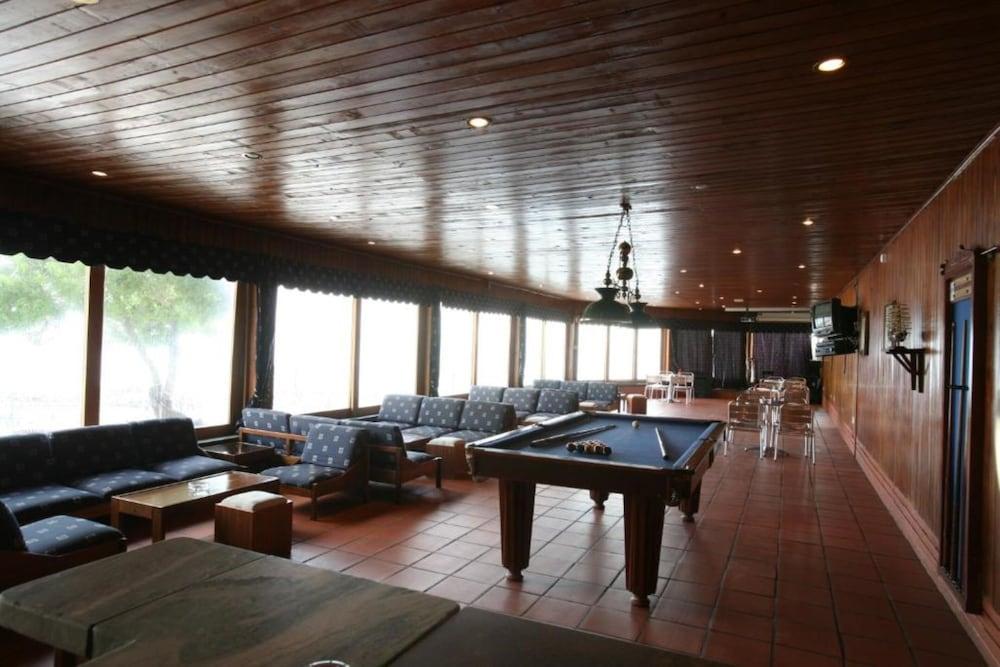 Inatel Oeiras Hotel Kültér fotó